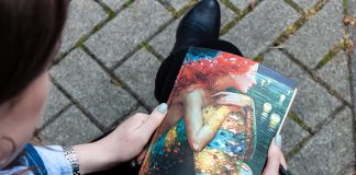 Keeping a Dream Journal: 5 Steps