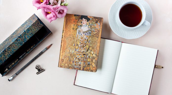 How to Read Like Your Favourite Writers: Top Choices from 10 Famous Authors