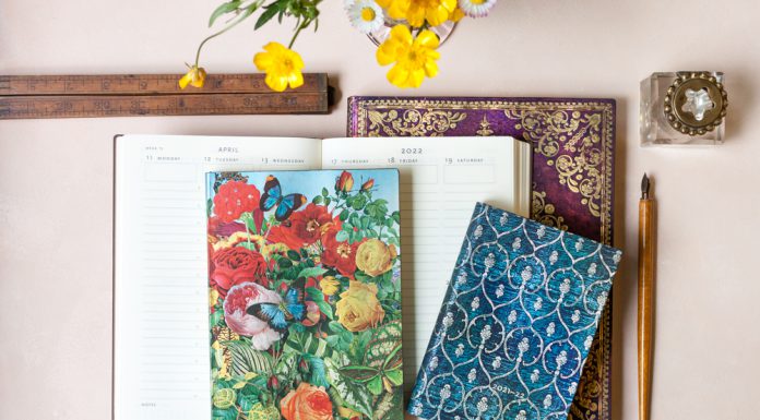 2021–2022 18-Month Planners Now Available