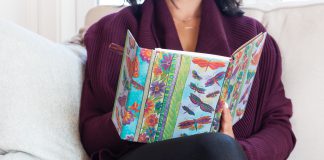 10 Journalling Prompts to Reflect on Your Creative Journey