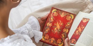 Ignite Your Creativity with Fiery Fiammetta