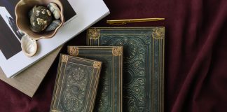 Spooky Halloween Journalling Prompts